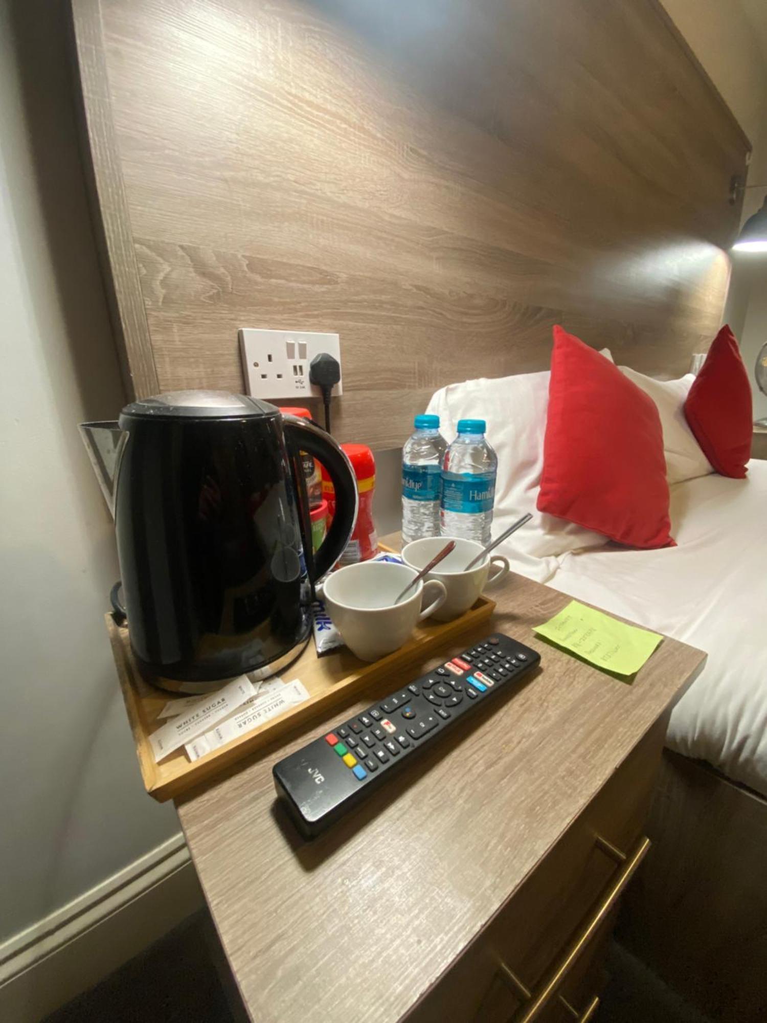 伊尔福德 371 Cranbrook Rd Ig2酒店 外观 照片